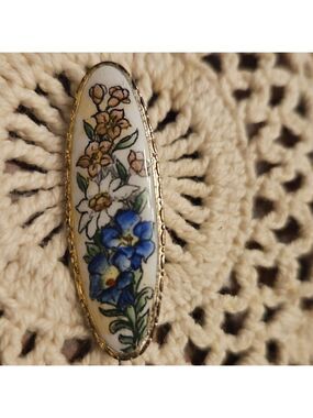 Vintage Brooche Lapel Pin Floral Pink, Blue, White On White Background 1.5"x.5"